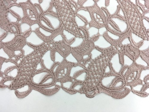 Koronka, gipiura, róż