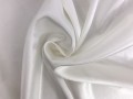 Cienka satyna poliestrowa, ciepła biel