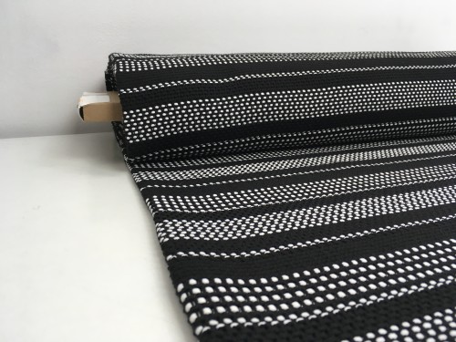 Elastyczna tkanina ubraniowo-dekoracyjna w paski